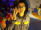 “hi,我很帥吧,！”