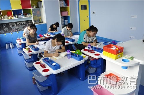 選擇態(tài)度，堅(jiān)持不懈——巴布嚕八月指導(dǎo)師培訓(xùn)